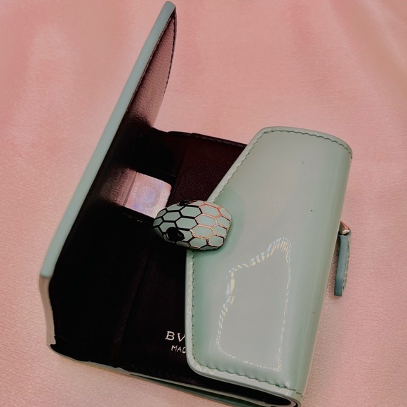BVLGARI Serpenti Mint Green Patent Leather Wallet - Picture 5 of 12
